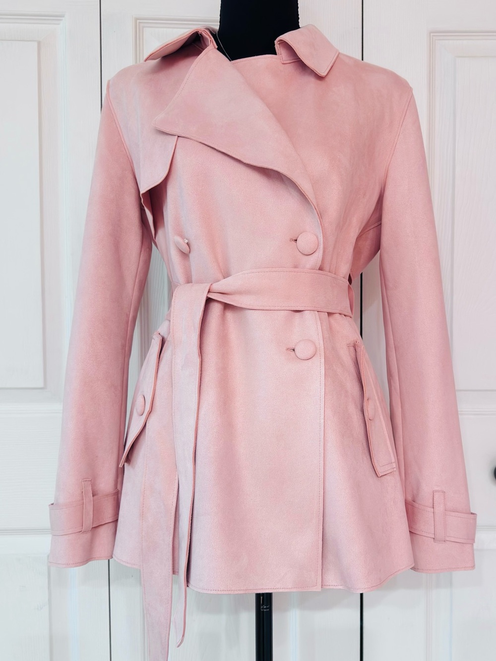 FOREVER 21 ~ Women’s blush pink double-breasted cruelty-free suede jacket size S